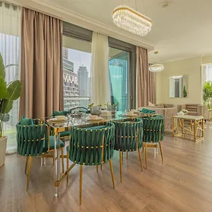 First Class 3br With Full Burj Khalifa And Fountain View , دبي الإمارات العربية المتحدة